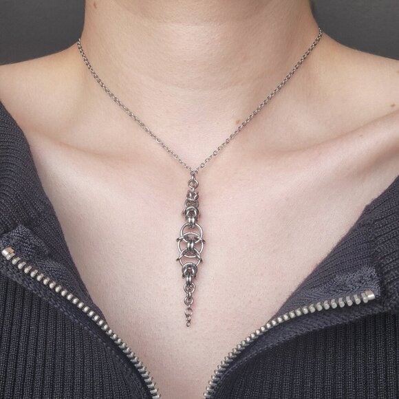 Gothic chain mail rosary necklace with a small silver chain - Picture 1 of 8